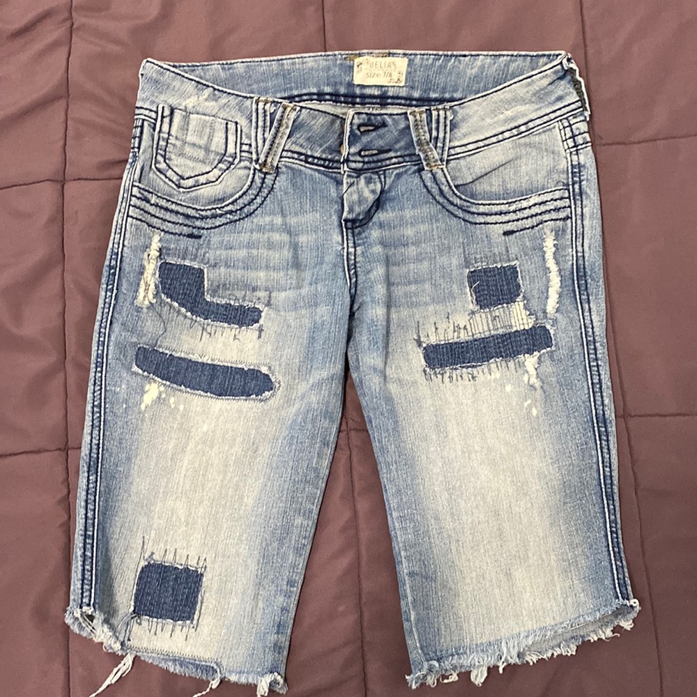 Womens Delia’s Bermuda length denim shorts, size 7/8
